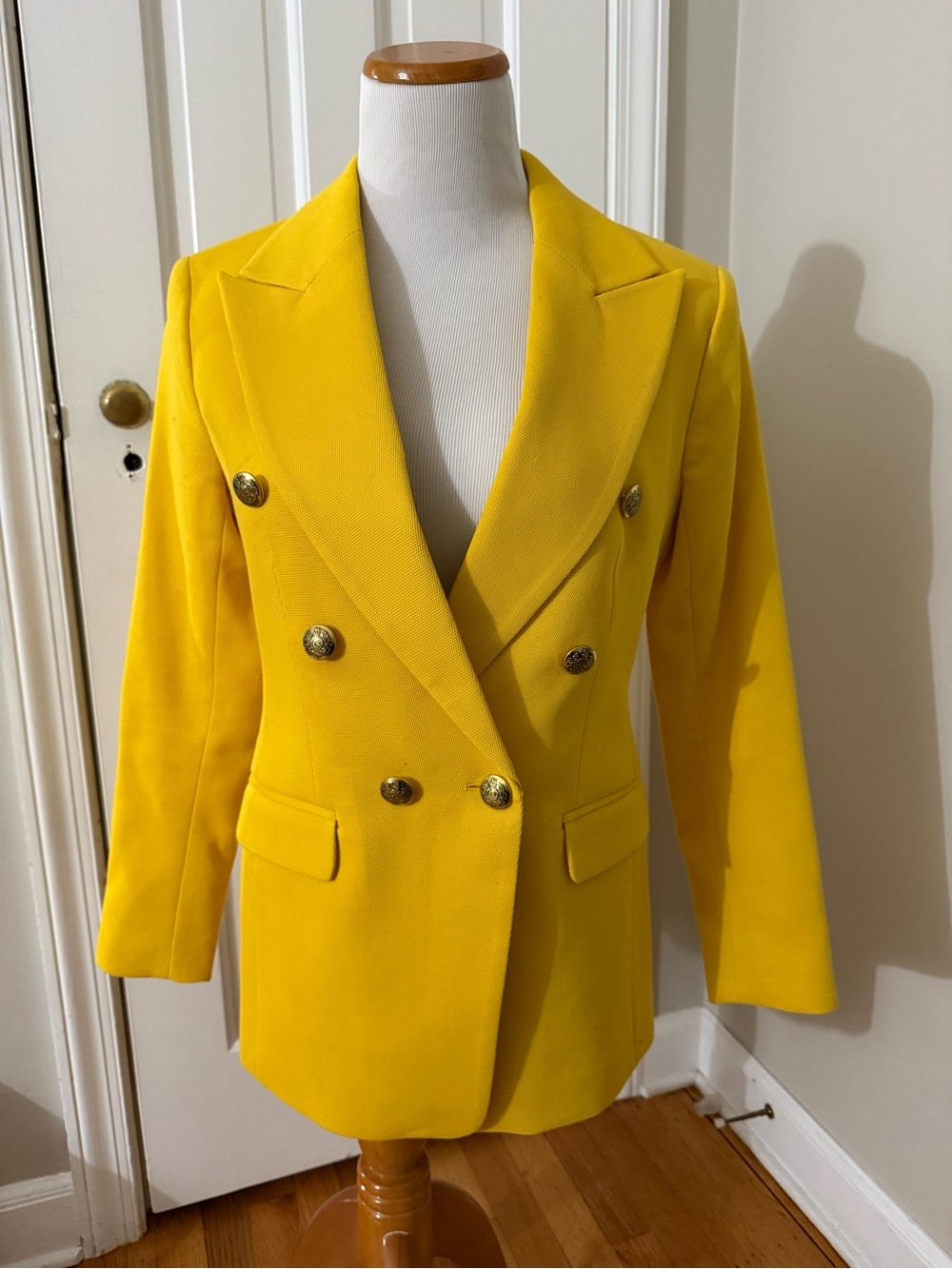 NWOT Banana Republic Yellow Double-Breasted Captain’s Blazer
